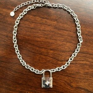 R. J. Graziano chain link necklace